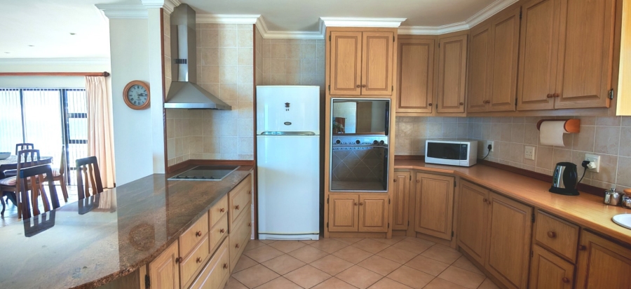 3 Bedroom Property for Sale in Dana Bay Western Cape